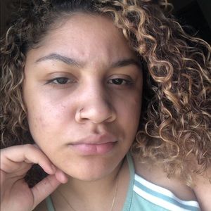 Meet your Posher, Jennaika